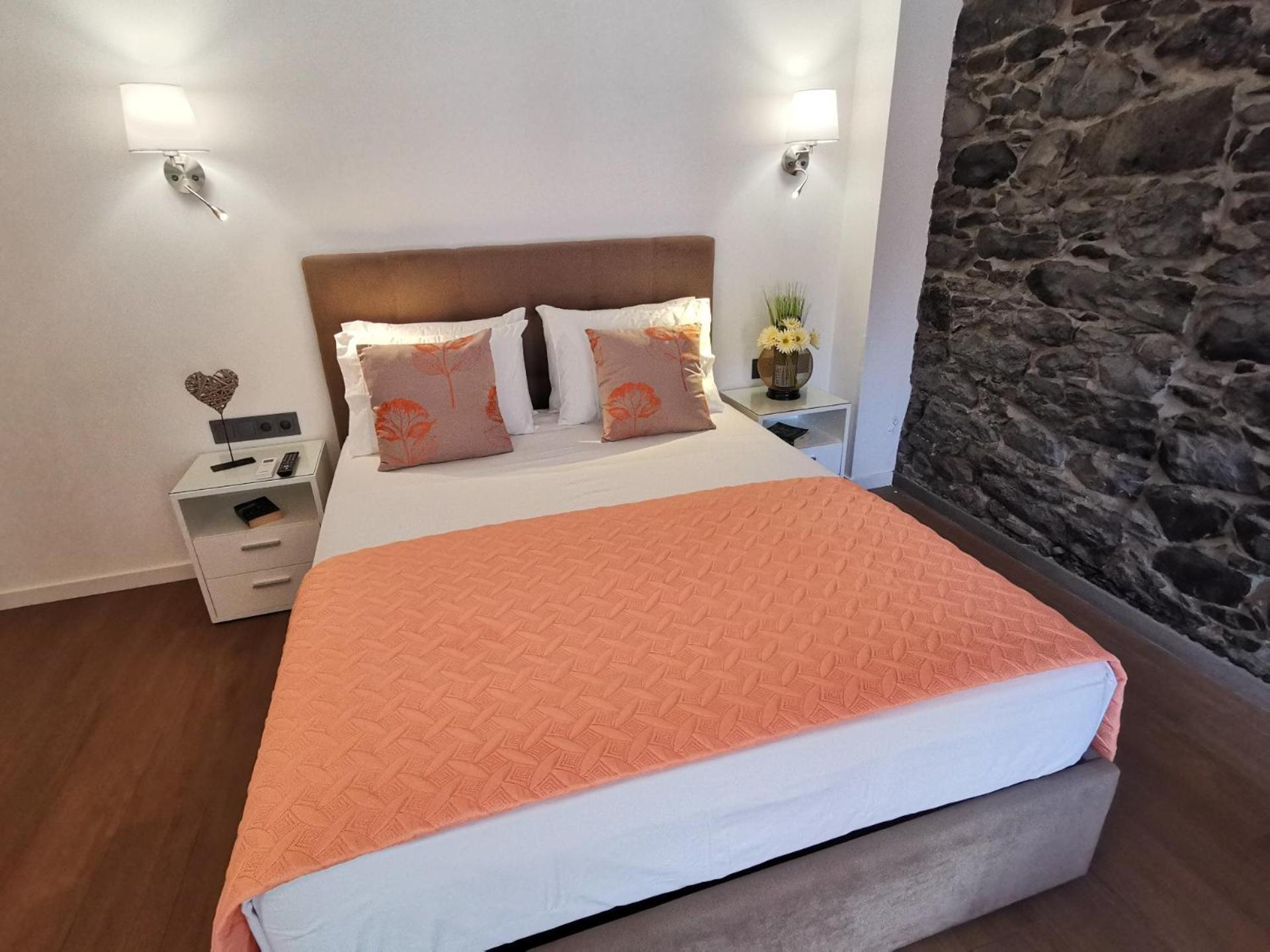 Chale Esmeralda - Charming Studios In Calheta Beach Exteriér fotografie